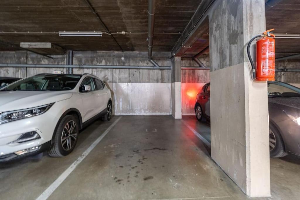 ポルトBoavista Deluxe With Private Parkingアパートメント エクステリア 写真